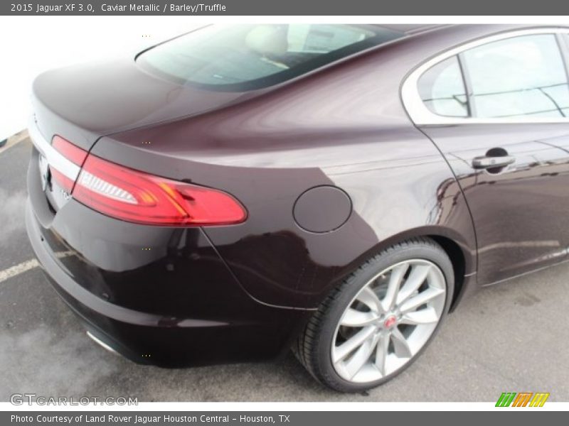 Caviar Metallic / Barley/Truffle 2015 Jaguar XF 3.0