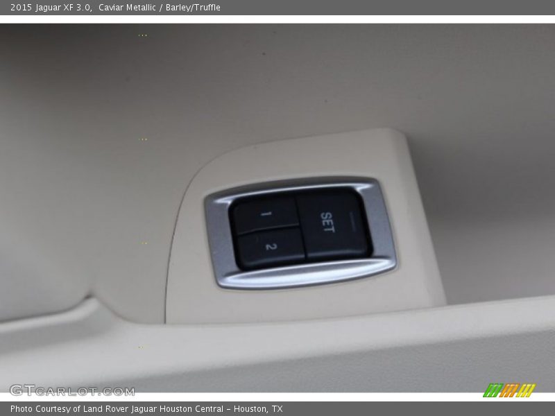 Controls of 2015 XF 3.0