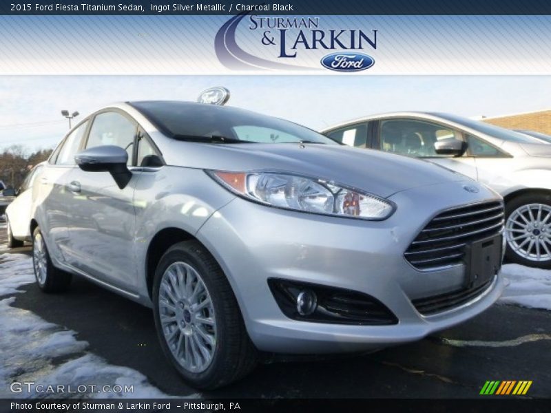 Ingot Silver Metallic / Charcoal Black 2015 Ford Fiesta Titanium Sedan