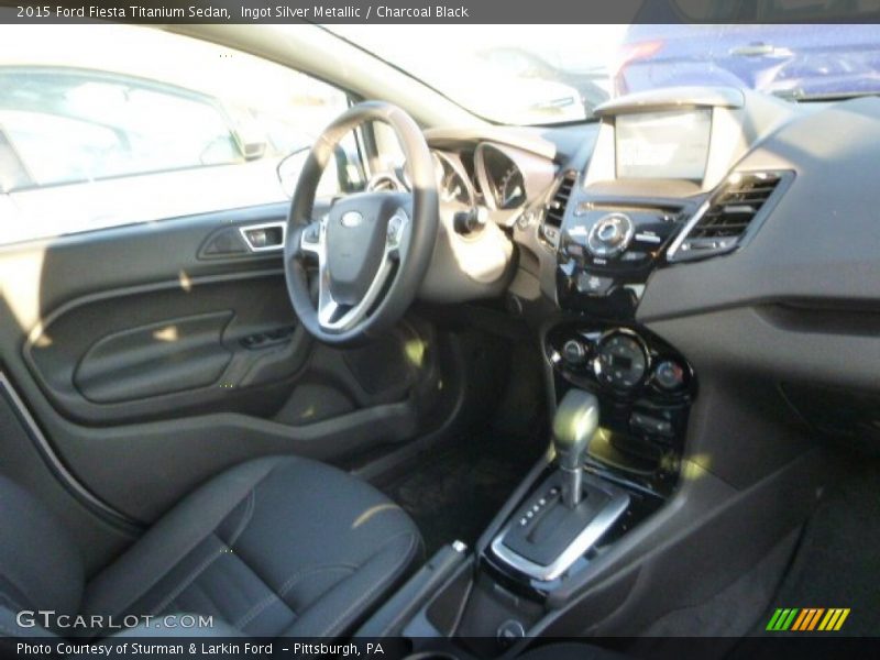 Ingot Silver Metallic / Charcoal Black 2015 Ford Fiesta Titanium Sedan