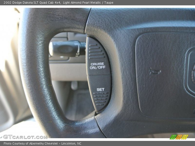 Light Almond Pearl Metallic / Taupe 2002 Dodge Dakota SLT Quad Cab 4x4