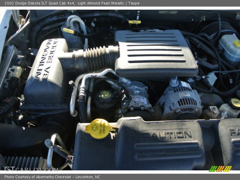 Light Almond Pearl Metallic / Taupe 2002 Dodge Dakota SLT Quad Cab 4x4