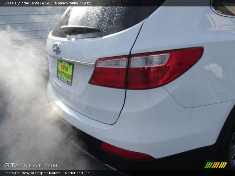 Monaco White / Gray 2014 Hyundai Santa Fe GLS