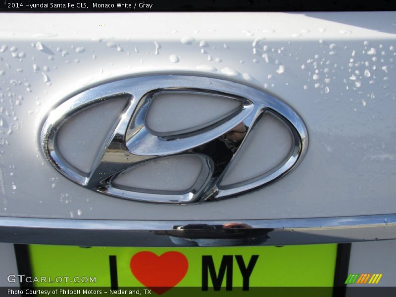 Monaco White / Gray 2014 Hyundai Santa Fe GLS