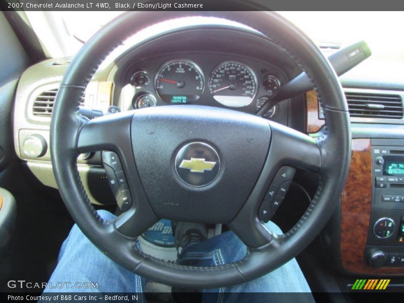 Black / Ebony/Light Cashmere 2007 Chevrolet Avalanche LT 4WD
