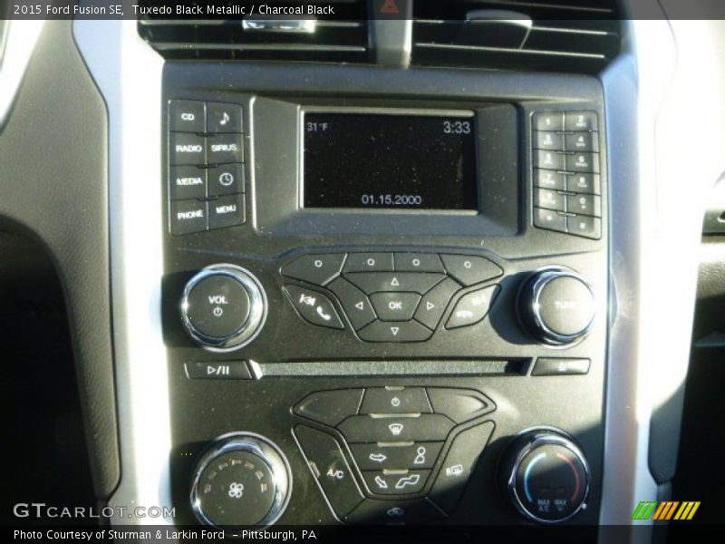 Tuxedo Black Metallic / Charcoal Black 2015 Ford Fusion SE