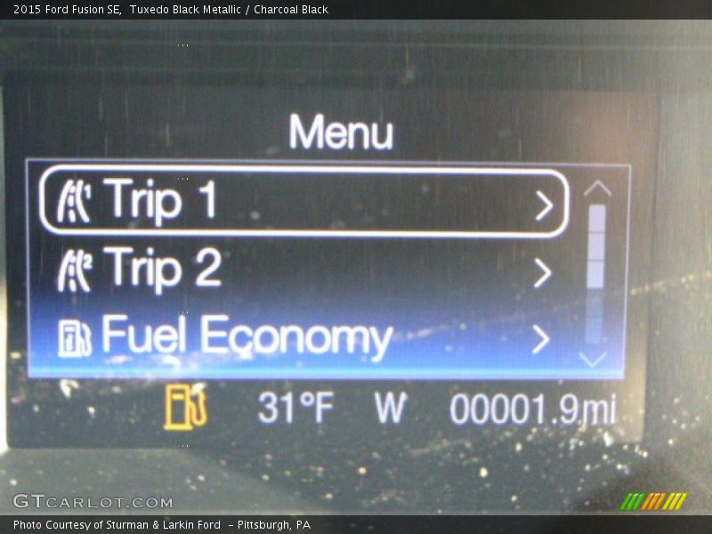 Tuxedo Black Metallic / Charcoal Black 2015 Ford Fusion SE