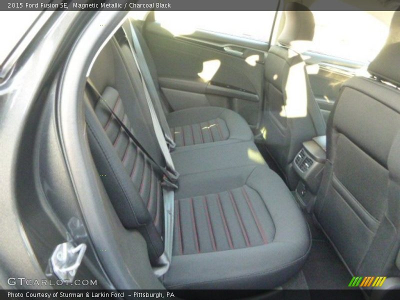 Magnetic Metallic / Charcoal Black 2015 Ford Fusion SE