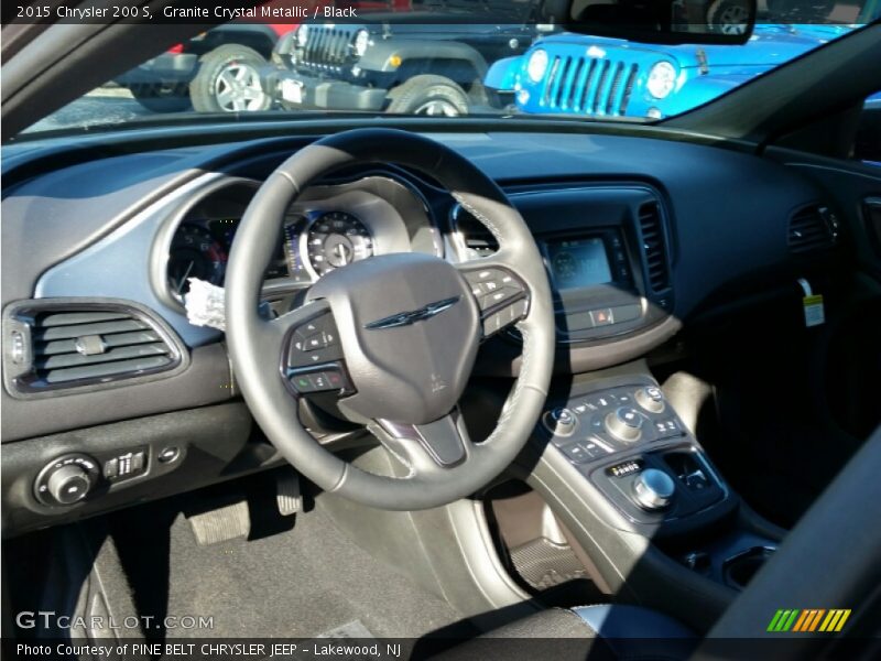 Granite Crystal Metallic / Black 2015 Chrysler 200 S