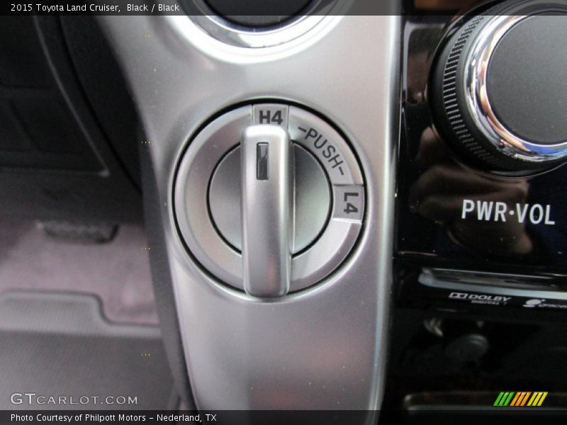Controls of 2015 Land Cruiser 