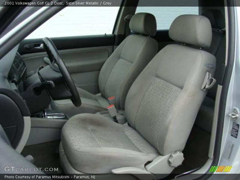 Satin Silver Metallic / Grey 2001 Volkswagen Golf GL 2 Door