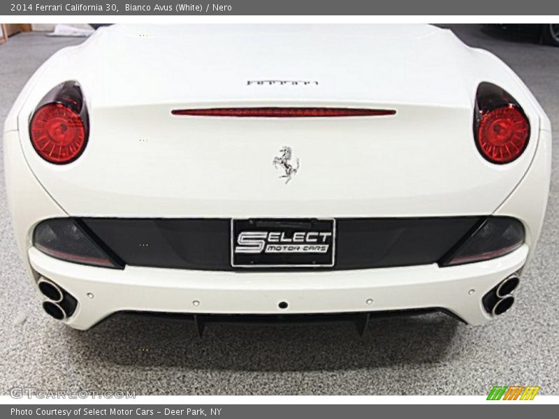 Bianco Avus (White) / Nero 2014 Ferrari California 30