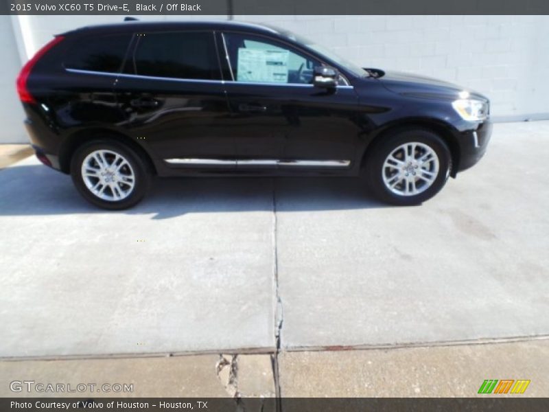 Black / Off Black 2015 Volvo XC60 T5 Drive-E