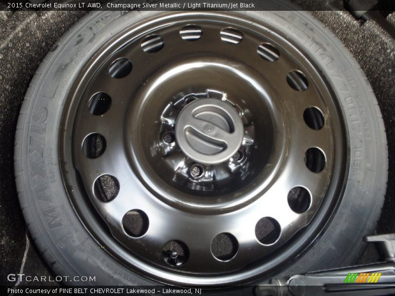 Champagne Silver Metallic / Light Titanium/Jet Black 2015 Chevrolet Equinox LT AWD
