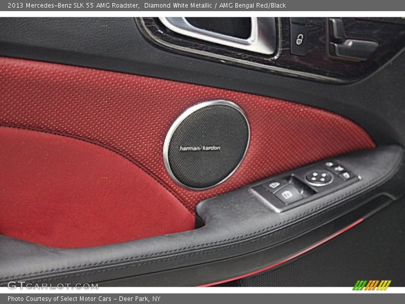 Audio System of 2013 SLK 55 AMG Roadster