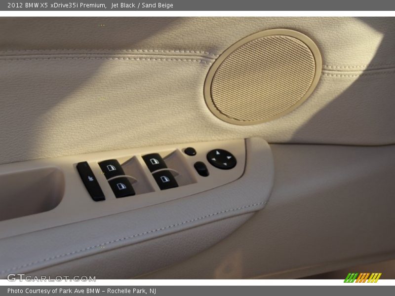 Jet Black / Sand Beige 2012 BMW X5 xDrive35i Premium