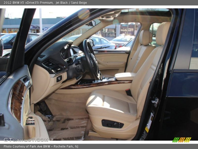 Jet Black / Sand Beige 2012 BMW X5 xDrive35i Premium