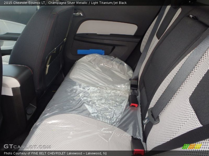 Champagne Silver Metallic / Light Titanium/Jet Black 2015 Chevrolet Equinox LT