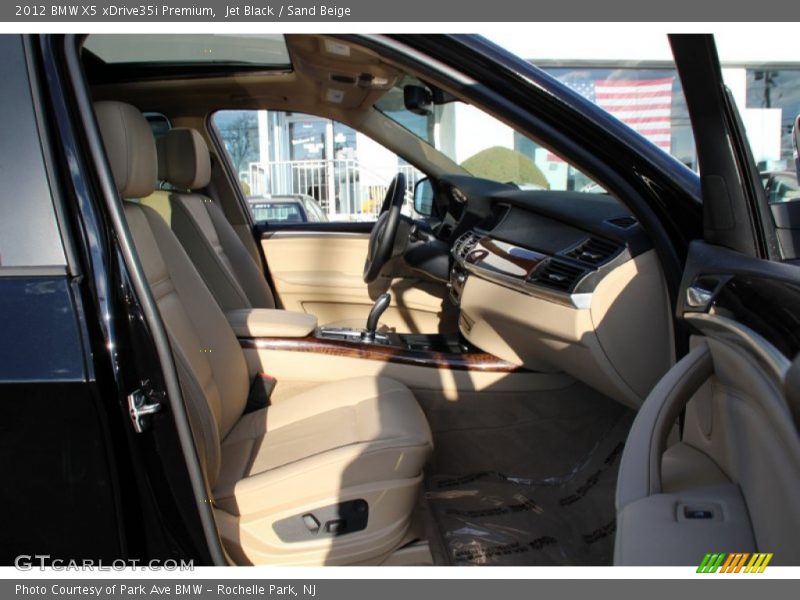 Jet Black / Sand Beige 2012 BMW X5 xDrive35i Premium