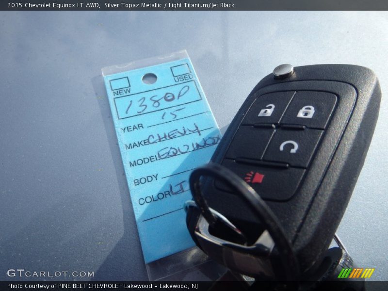 Silver Topaz Metallic / Light Titanium/Jet Black 2015 Chevrolet Equinox LT AWD