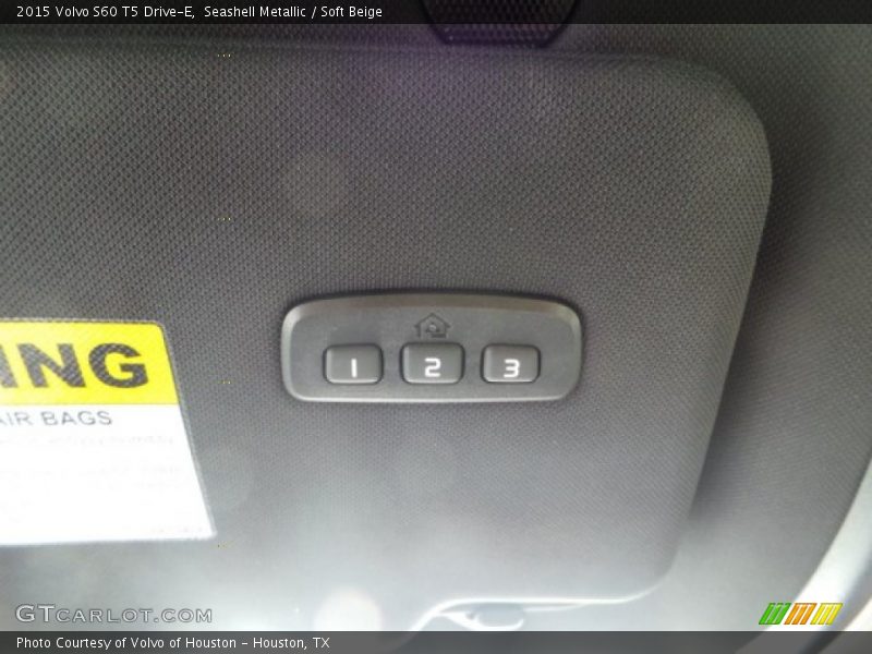 Seashell Metallic / Soft Beige 2015 Volvo S60 T5 Drive-E