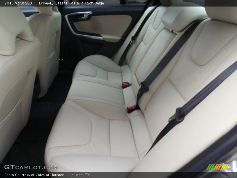 Seashell Metallic / Soft Beige 2015 Volvo S60 T5 Drive-E
