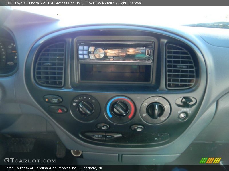 Silver Sky Metallic / Light Charcoal 2002 Toyota Tundra SR5 TRD Access Cab 4x4