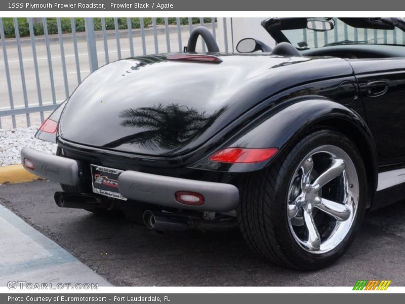 Prowler Black / Agate 1999 Plymouth Prowler Roadster