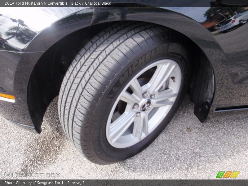 Black / Charcoal Black 2014 Ford Mustang V6 Convertible