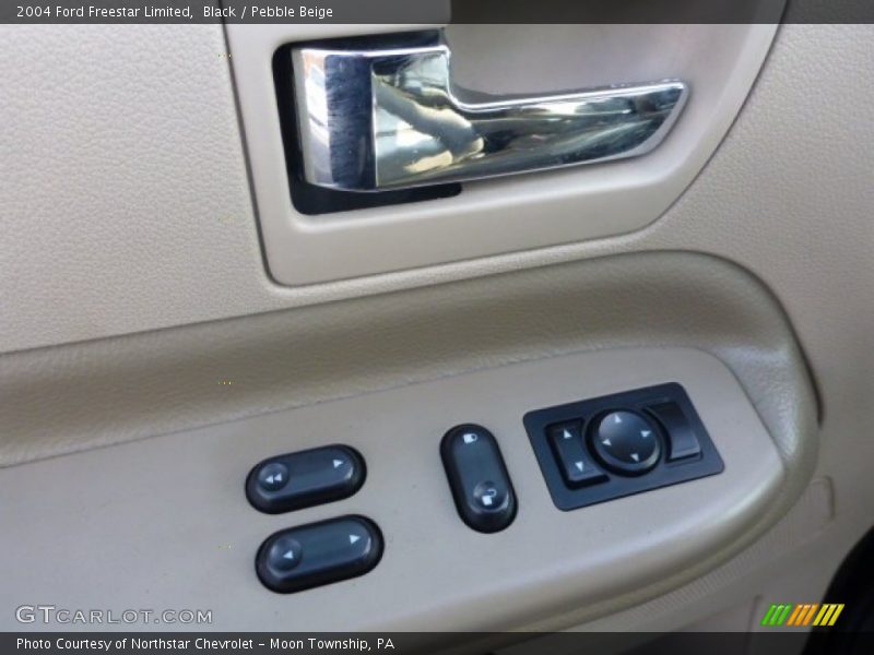 Black / Pebble Beige 2004 Ford Freestar Limited