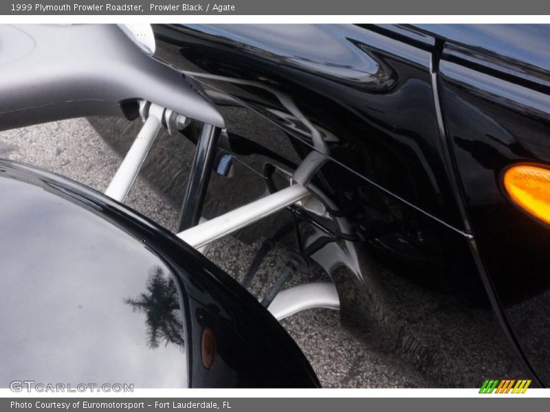 Prowler Black / Agate 1999 Plymouth Prowler Roadster