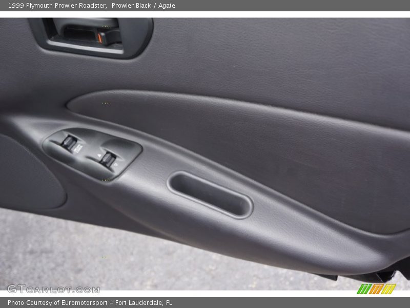 Prowler Black / Agate 1999 Plymouth Prowler Roadster