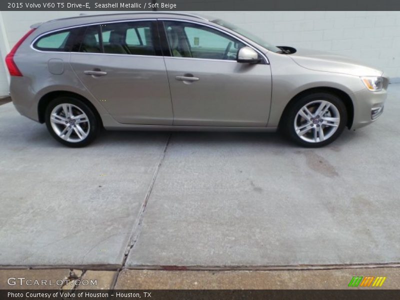 Seashell Metallic / Soft Beige 2015 Volvo V60 T5 Drive-E