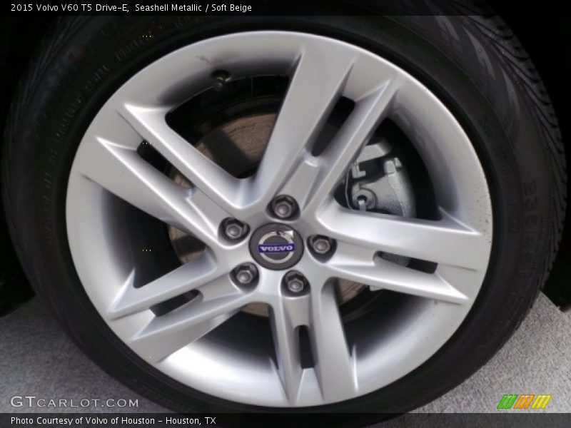 Seashell Metallic / Soft Beige 2015 Volvo V60 T5 Drive-E