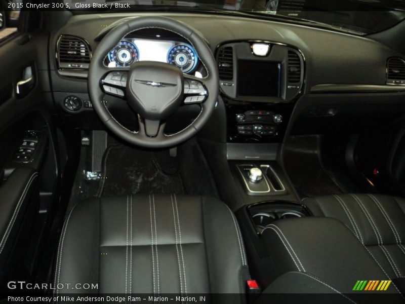 Gloss Black / Black 2015 Chrysler 300 S