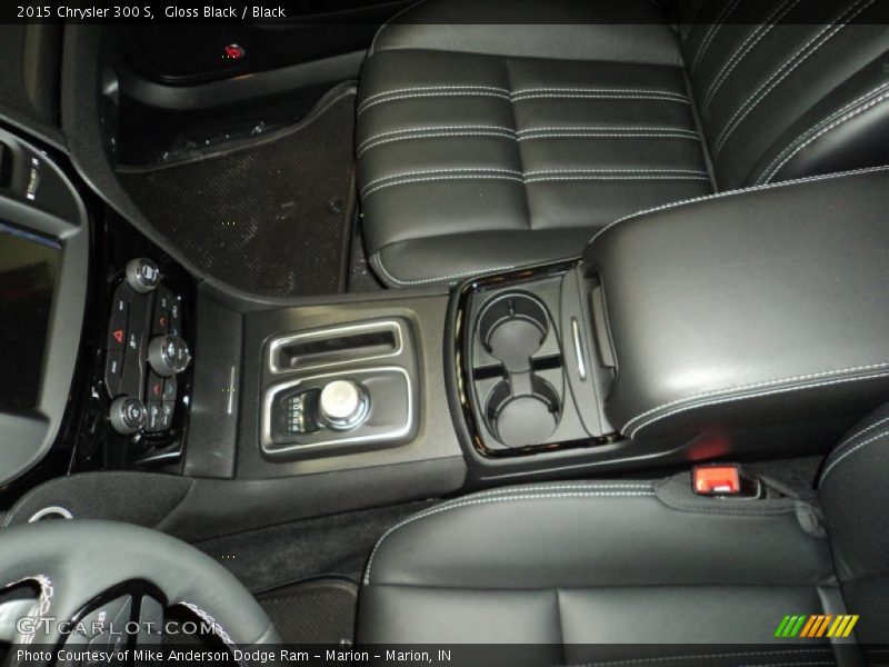 Gloss Black / Black 2015 Chrysler 300 S