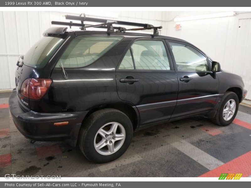 Black Onyx / Ivory 1999 Lexus RX 300 AWD