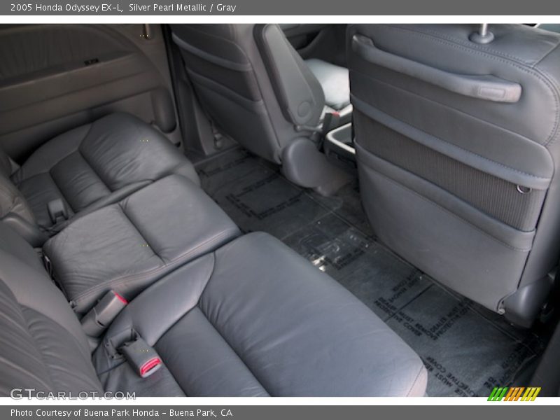 Silver Pearl Metallic / Gray 2005 Honda Odyssey EX-L