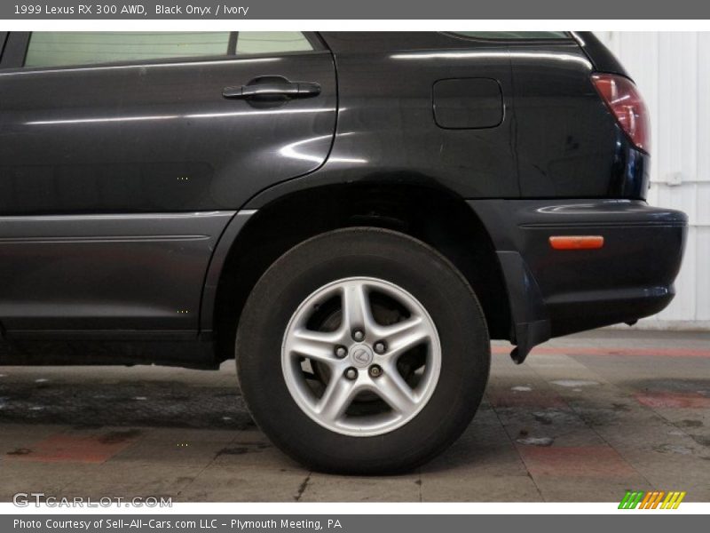 Black Onyx / Ivory 1999 Lexus RX 300 AWD