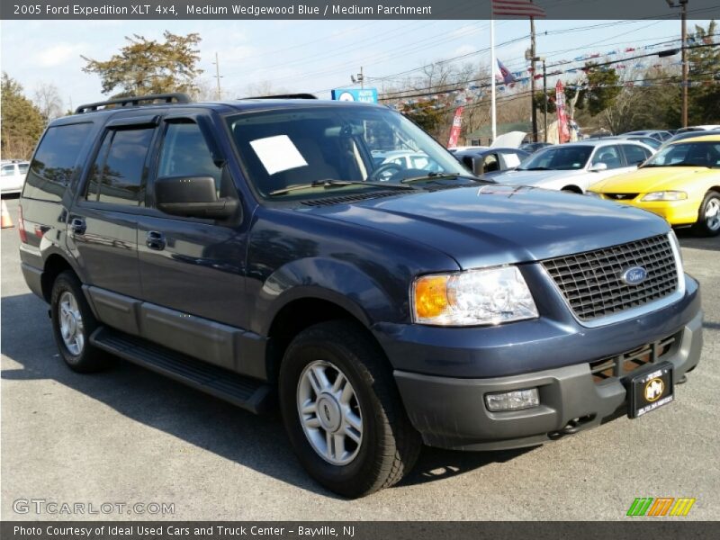 Medium Wedgewood Blue / Medium Parchment 2005 Ford Expedition XLT 4x4