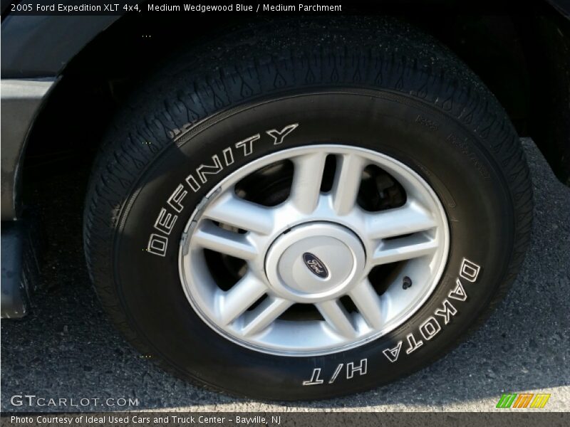 Medium Wedgewood Blue / Medium Parchment 2005 Ford Expedition XLT 4x4