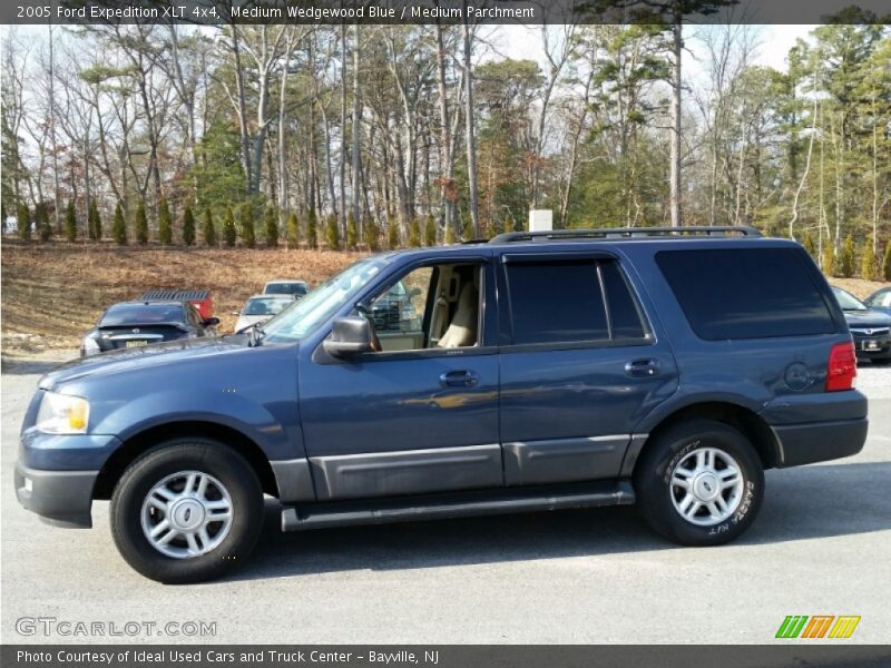 Medium Wedgewood Blue / Medium Parchment 2005 Ford Expedition XLT 4x4