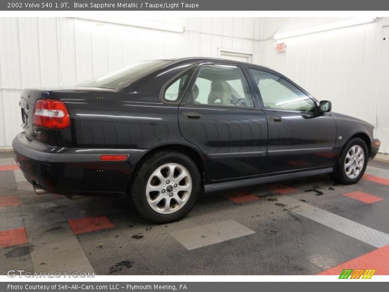 Black Sapphire Metallic / Taupe/Light Taupe 2002 Volvo S40 1.9T