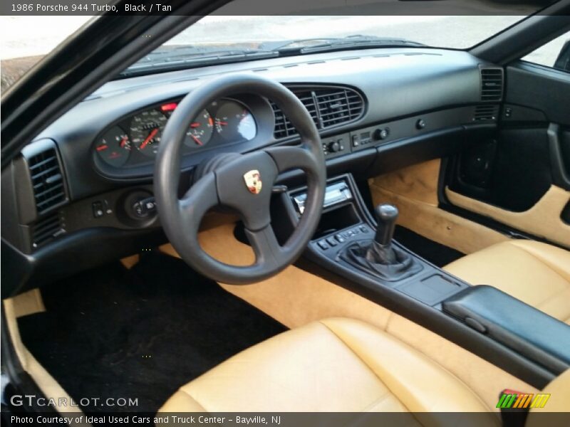 Tan Interior - 1986 944 Turbo 