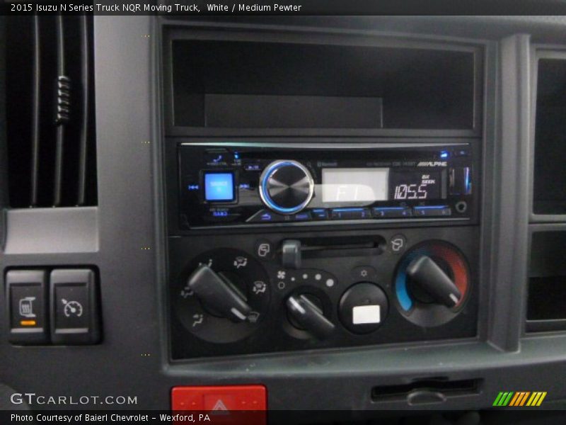 Controls of 2015 N Series Truck NQR Moving Truck