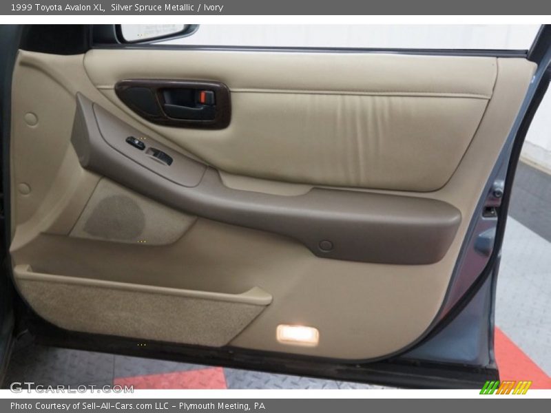 Silver Spruce Metallic / Ivory 1999 Toyota Avalon XL
