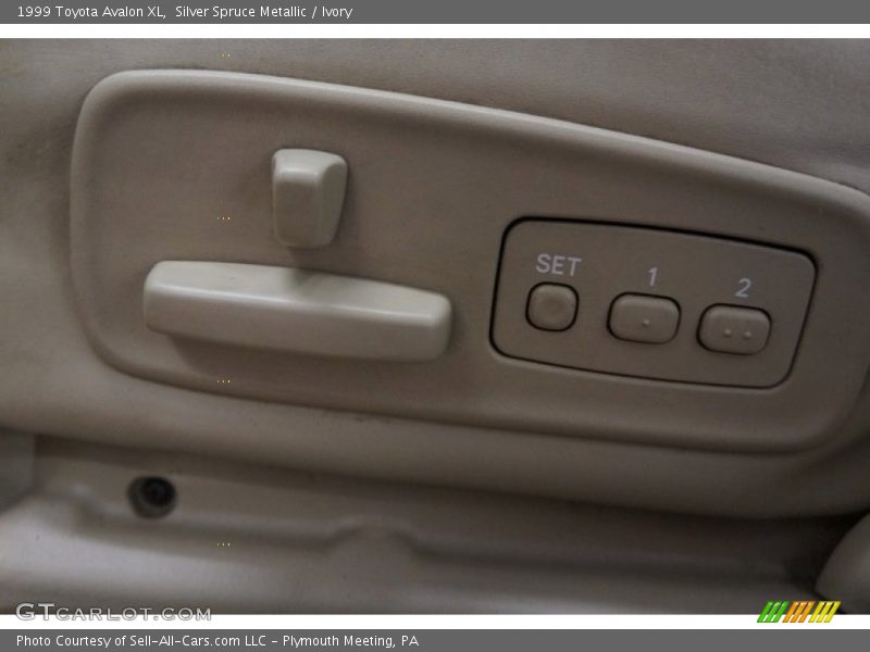 Silver Spruce Metallic / Ivory 1999 Toyota Avalon XL