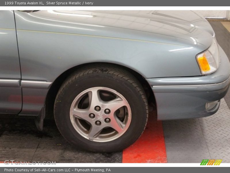 Silver Spruce Metallic / Ivory 1999 Toyota Avalon XL