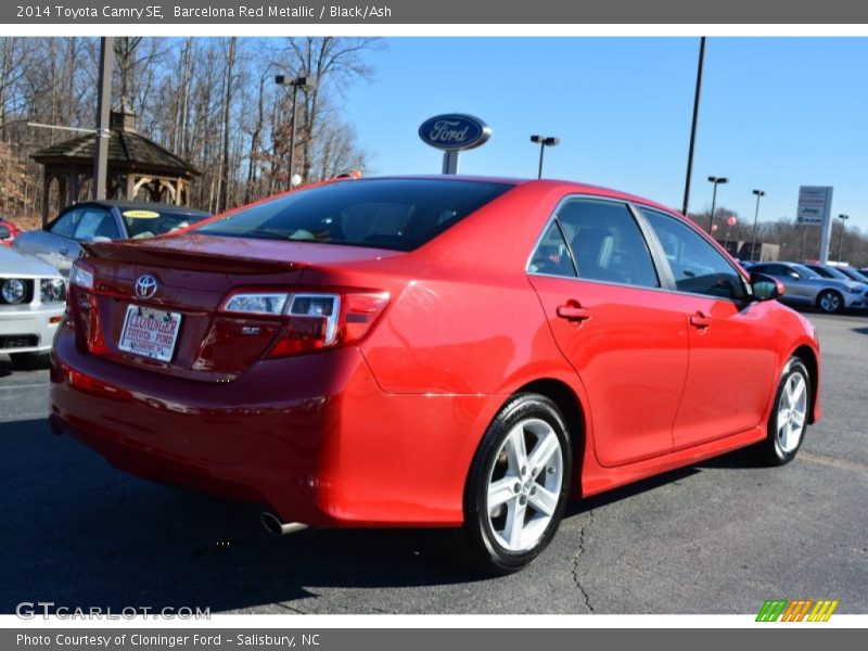 Barcelona Red Metallic / Black/Ash 2014 Toyota Camry SE
