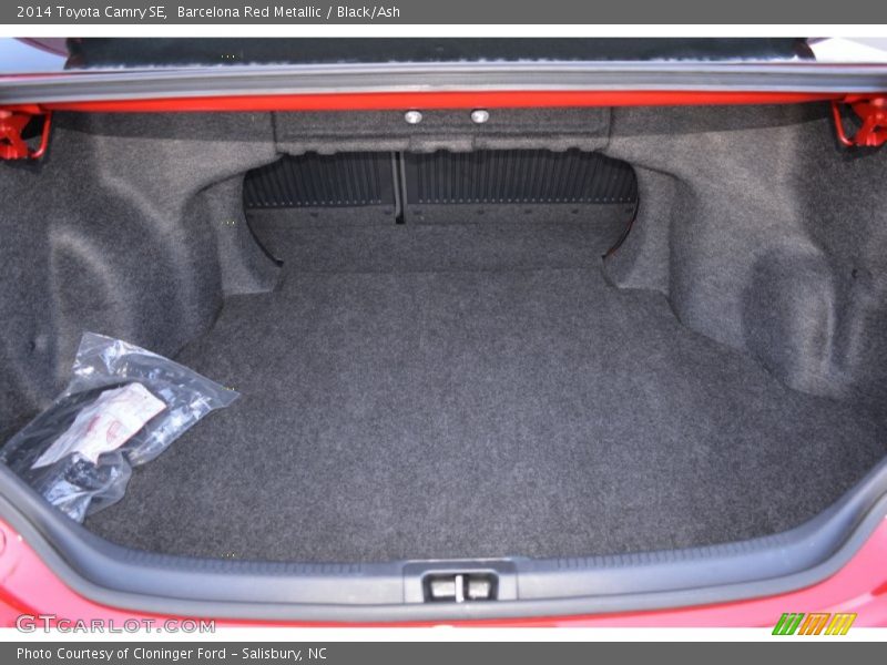 Barcelona Red Metallic / Black/Ash 2014 Toyota Camry SE
